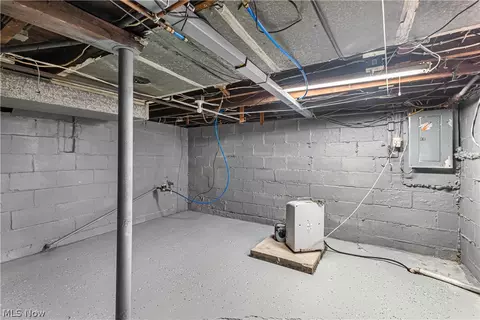 Other - 29 Stewart St, Struthers, OH 44471 photo 6 of 10