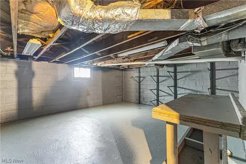 Other - 29 Stewart St, Struthers, OH 44471 photo 5 of 10