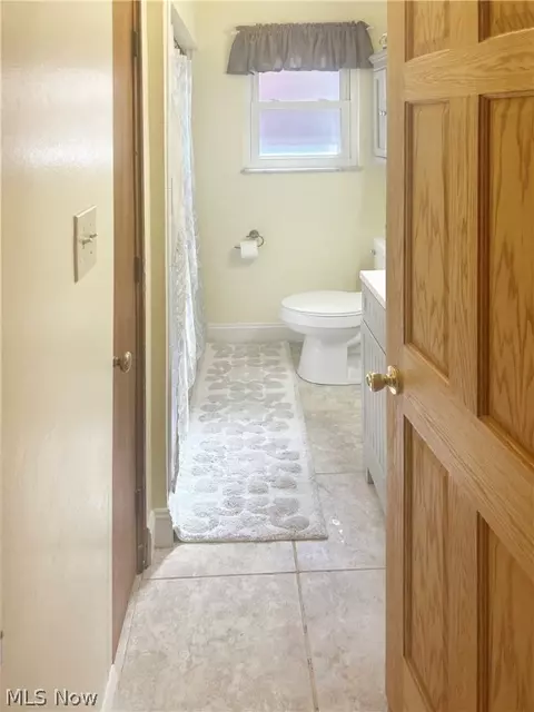 237 School St, Weirton, WV 26062 photo 9