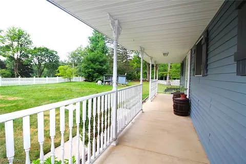 1903 Maple Rd, Stow, OH 44224 photo 3