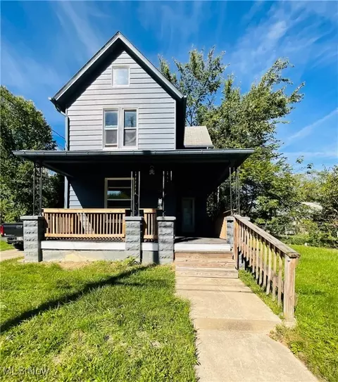 8617 Force Ave, Cleveland, OH 44105