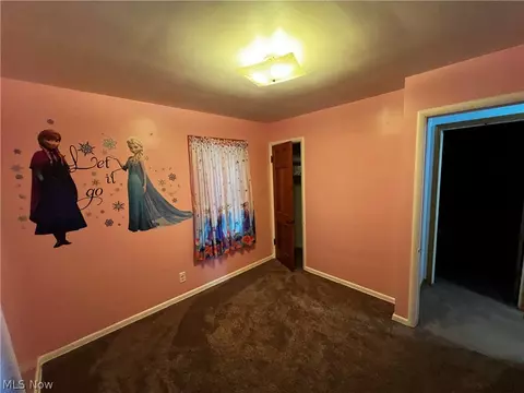 Bedroom - 2120 E 40th St, Ashtabula, OH 44004 photo 1 of 6