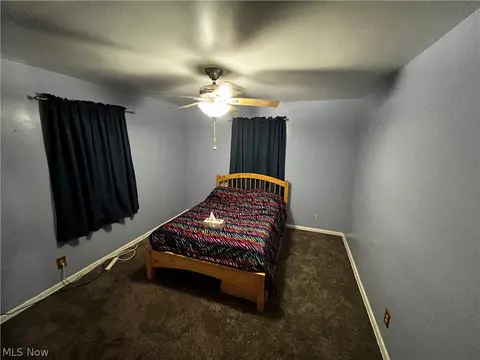 Bedroom - 2120 E 40th St, Ashtabula, OH 44004 photo 2 of 6