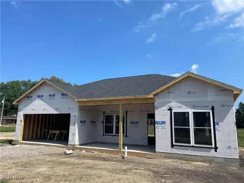 Exterior - 1022 Ohio Ave, Ashtabula, OH 44004 photo 1 of 4