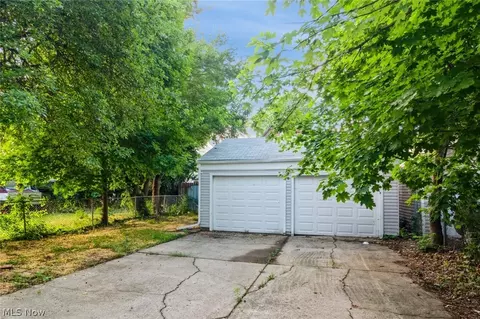 Exterior - 762 Lakeside Ave, Lorain, OH 44052 photo 3 of 3