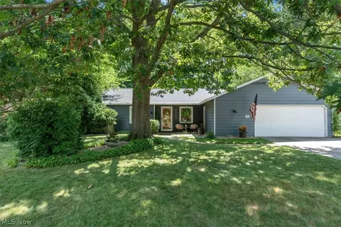 5707 Mills Creek Ln, North Ridgeville, OH 44039