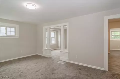 1411 Middle Ave, Elyria, OH 44035 photo 3