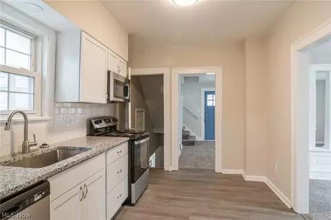 1411 Middle Ave, Elyria, OH 44035 photo 7