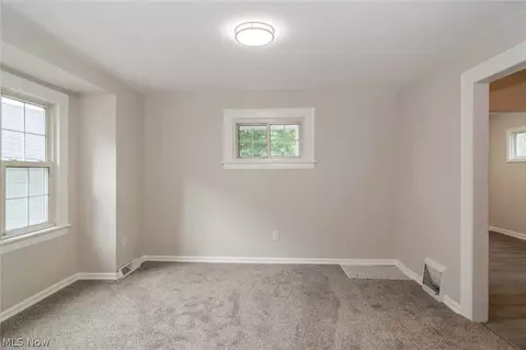 1411 Middle Ave, Elyria, OH 44035 photo 8