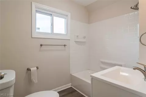 1411 Middle Ave, Elyria, OH 44035 photo 18