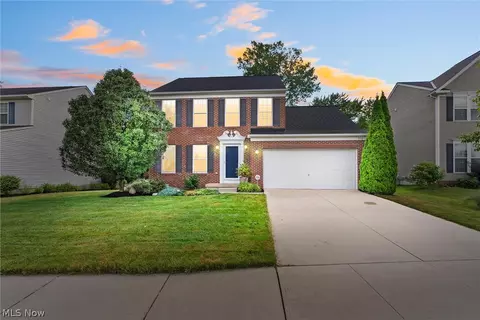 715 Congress Dr, Painesville, OH 44077