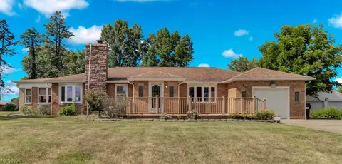 615 Figueroa Pl SE, Canton, OH 44707