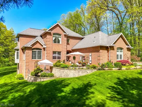 1551 N Millborne Rd, Orrville, OH 44667