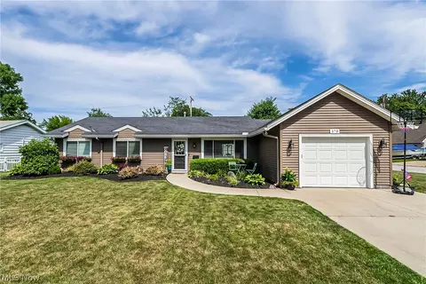 173 Moorewood Ave, Avon Lake, OH 44012