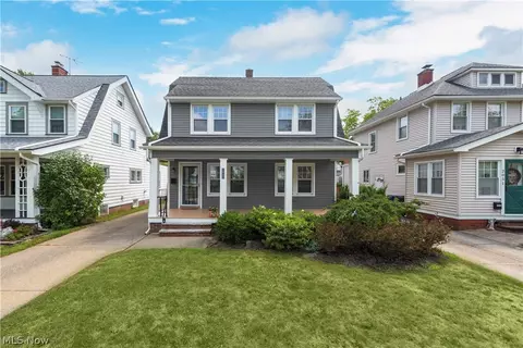 2047 Baxterly Ave, Lakewood, OH 44107