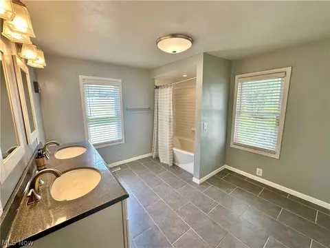 116 E Pike St, Barnesville, OH 43713 photo 18