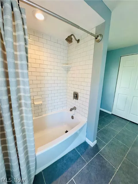 116 E Pike St, Barnesville, OH 43713 photo 19