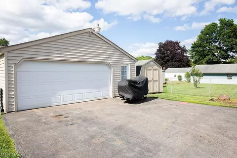473 W Wilson St, Struthers, OH 44471 photo 23