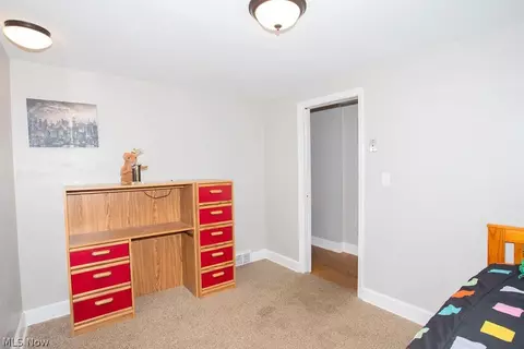 Bedroom - 7350 Hitchcock Rd, Boardman, OH 44512 photo 11 of 14