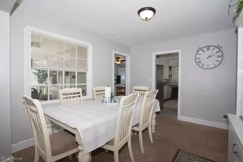 Dining - 7350 Hitchcock Rd, Boardman, OH 44512 photo 2 of 3