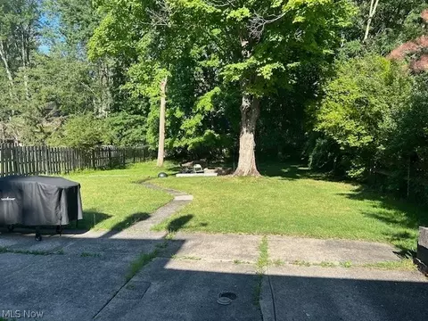 Exterior - 237 Stanmary Dr, Berea, OH 44017 photo 3 of 3