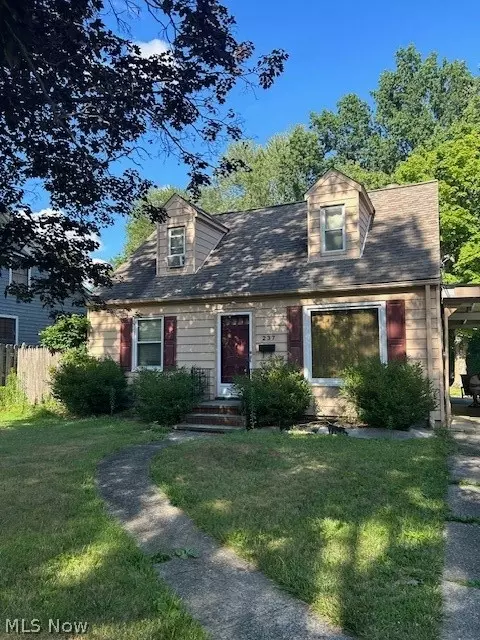 237 Stanmary Dr, Berea, OH 44017