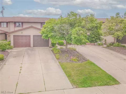 110 Greenwich Rd #12, Seville, OH 44273