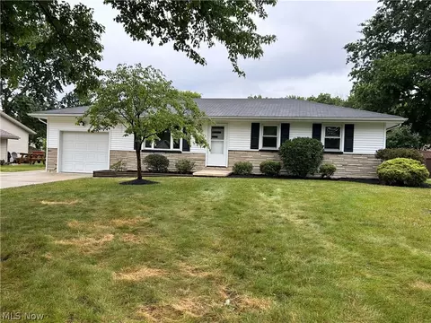 1784 Innwood Dr, Youngstown, OH 44515
