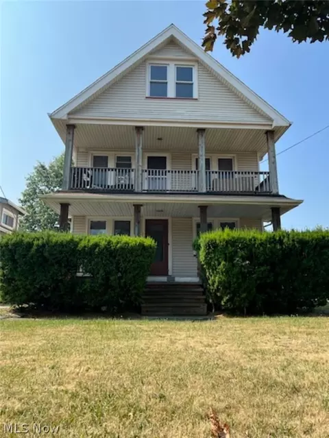 9106 Rosewood Ave, Cleveland, OH 44105