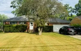 306 Richmond Rd, Richmond Heights, OH 44143