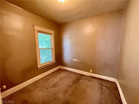 1189 Sawyer Ave, Akron, OH 44310 photo 7