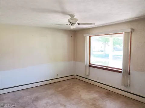 1802 Lyndon Ave, Ashtabula, OH 44004 photo 2