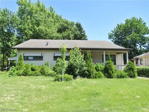 1802 Lyndon Ave, Ashtabula, OH 44004