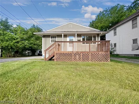634 Noble Ave, Akron, OH 44320