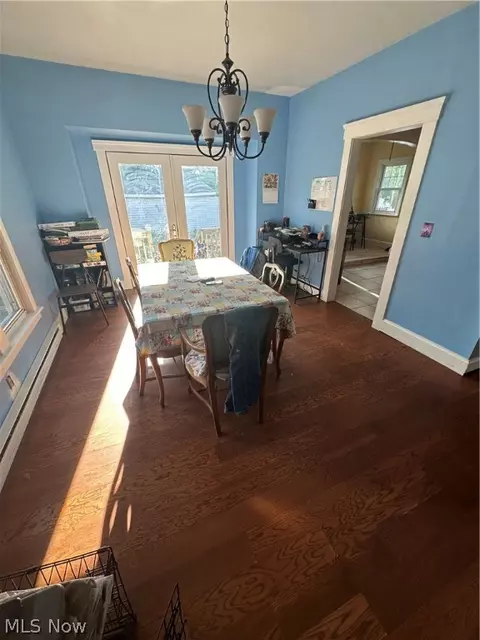 Dining - 411 Park Ave, Elyria, OH 44035 photo 1 of 1