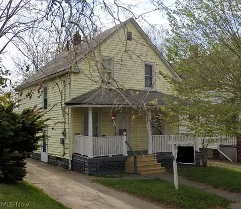 2951 E 67th St, Cleveland, OH 44127 photo 1