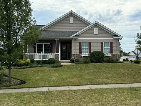 15112 Sawgrass Ln, Middlefield, OH 44062