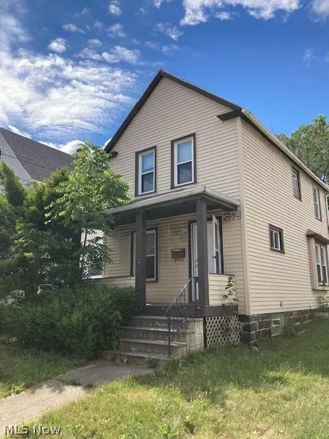 3319 Saratoga Ave, Cleveland, OH 44109