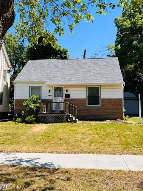 1763 Victoria Rd, Cleveland, OH 44112