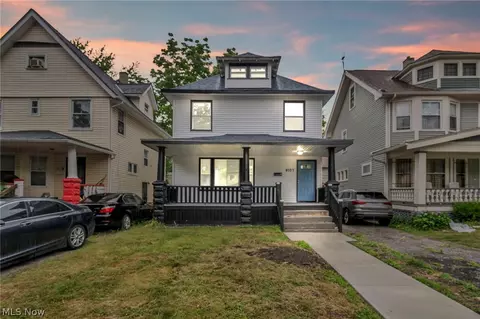 9707 Columbia Ave, Cleveland, OH 44108