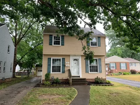 4815 Torrington Ave, Parma, OH 44134