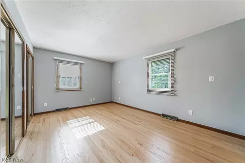 Bedroom - 28575 Cannon Rd, Solon, OH 44139 photo 2 of 6
