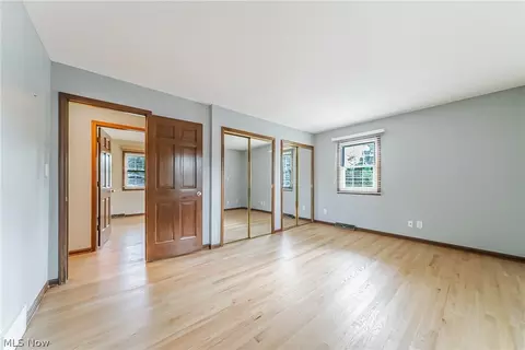 Bedroom - 28575 Cannon Rd, Solon, OH 44139 photo 1 of 6