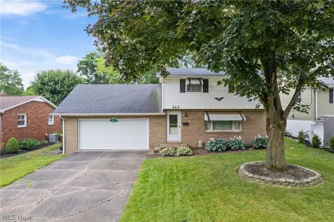 242 Hinderer Ave SW, Massillon, OH 44646