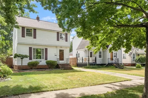 4109 W 158th St, Cleveland, OH 44135