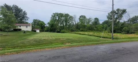 5120 Sangria Dr, West Salem, OH 44287