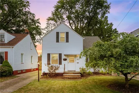 4521 Kenmore Ave, Parma, OH 44134