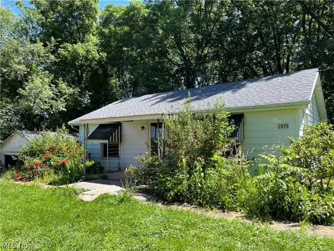 2875 Covington St, Mcdonald, OH 44437