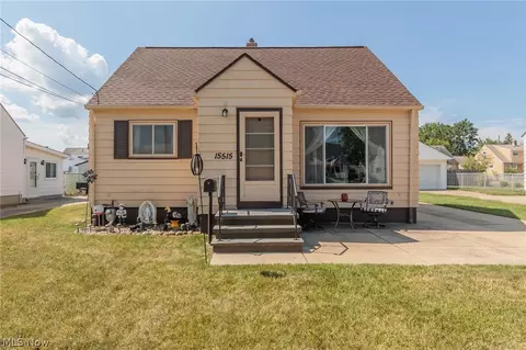 15515 Muskingum Blvd, Brook Park, OH 44142