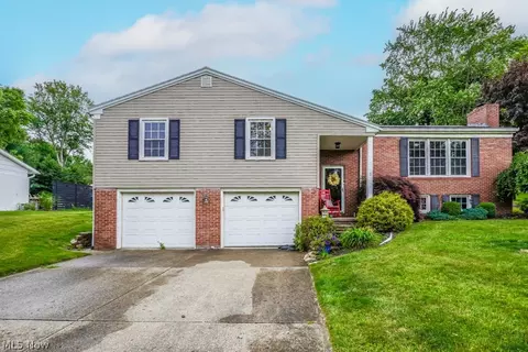 4816 Orchard Dale Dr NW, Canton, OH 44709